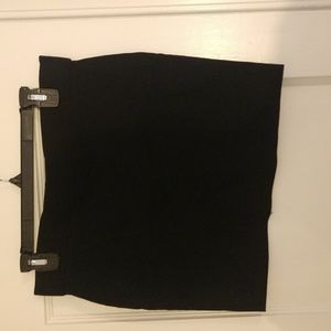 P2 black mini skirt